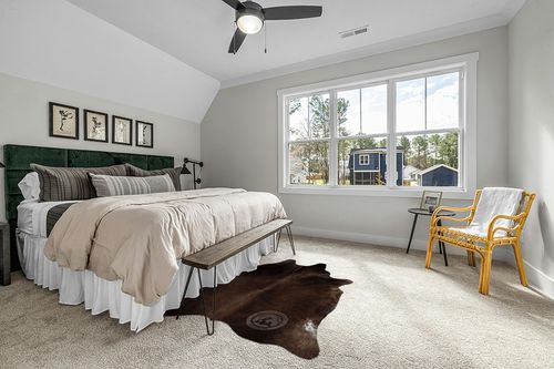 Sunshine Cowhides Genuine Dark Chocolate Brown Cowhide Rug 6 x 7-8 ft. 180 x 240 cm in Grey Traditional Bedroom with King Bed