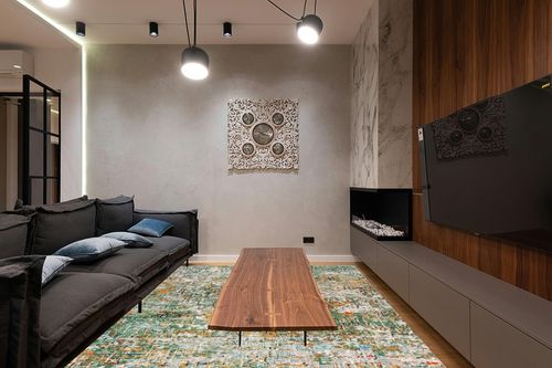 Green/Turquoise Contemporary Shed Resistant, Stain Resistant Living Room Area Rug in Dark Wood Living Room with Black Couch