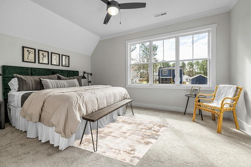 Area Rug Living Room Rugs: 5x7 Indoor Soft Fluffy Rug Abstract Carpet for Bedroom Kitchen Dining Room Floor Washable Plush Throw Large Accent Rug Home Office Nursery Decor - Beige in Grey Traditional Bedroom with King Bed