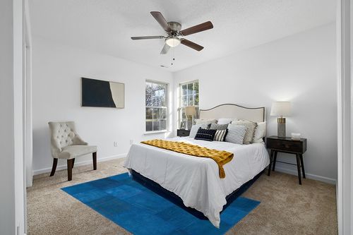 BESPOKY 5'1" x 7'7" (154x230 Cm) Teselya Blue Patchwork Wool Handmade Area Rug in White and Yellow Modern Bedroom