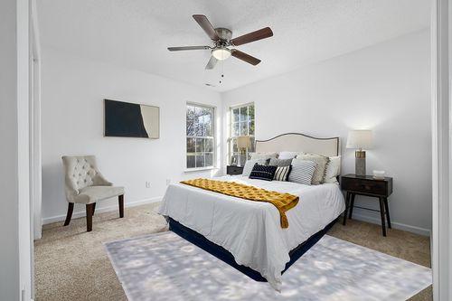 Unique Loom Portland Collection Bohemian Vintage Inspired Tone-on-Tone Design Area Rug (8' 0 x 8' 0 Square, Gray/ Ivory) in White and Yellow Modern Bedroom