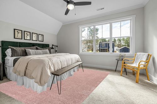 JONATHAN Y SEU100P-9 Haze Solid Low-Pile Indoor Area-Rug, Coastal, Bohemian, Minimalist Easy-Washing,Bedroom,Kitchen,Living Room,Non Shedding, Pink, 9 X 12 in Grey Traditional Bedroom with King Bed