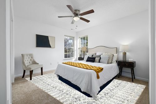 Loloi Rifle Paper Co. x Maison Rosette Ivory 8'-4" x 11'-6" Area Rug in White and Yellow Modern Bedroom