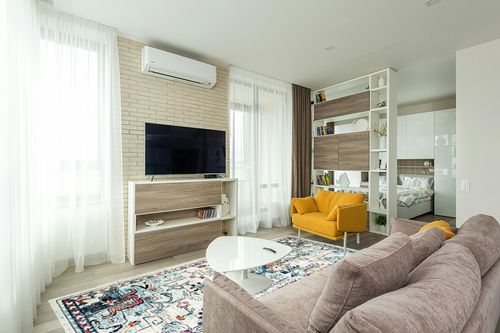 Cream/Blue Retro Non shedding, Stain Resistant, Pet friendly Living Room Area Rug in Light Modern Living Room with TV