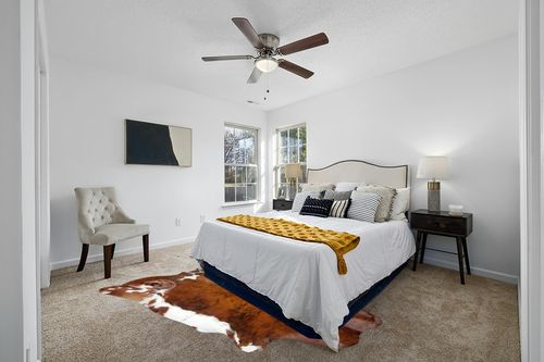 Sunshine Cowhides Genuine Brindle Tricolor Cowhide Rug - Luxurious Cow Rug for Bedroom, Living Room, and Home Decor Enthusiasts - Masterpiece of Style and Functionality - XL 6x7-8ft (180x220cm) in White and Yellow Modern Bedroom