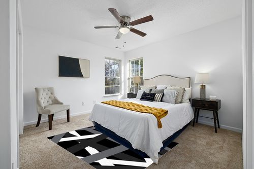 Large Area Rug, Grey Black Grey Geometric Non-Slip Indoor Accent Area Carpet, Modern White Abstract Art Striped Fluffy Shaggy Runner Rug for Living Room, Bedroom, Kids Room, 5'x 7' in White and Yellow Modern Bedroom