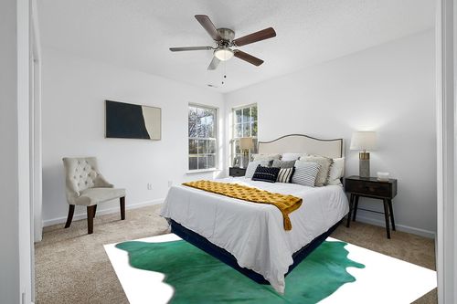Deluxe Cowhides - Cowhide Area Rug - Dyed Emerald Green Cowhide Rugs Approx 8X 8 feet or 243X243cm in White and Yellow Modern Bedroom