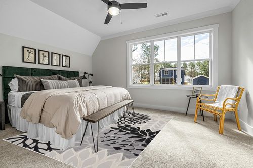 Nourison Aloha Indoor/Outdoor Black White 7'10" x 10'6" Area-Rug, Tropical, Botanical,Easy-Cleaning, Non Shedding, Bed Room, Living Room, Dining Room, Deck, Backyard, Patio (8x10) in Grey Traditional Bedroom with King Bed