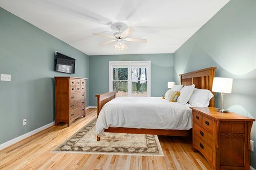 Mark&Day Area Rugs, 6x9 Goldville Traditional Beige/Moss Area Rug, Green/Brown/Grey Carpet for Living Room, Bedroom or Kitchen (5'6" x 8'6") in Teal and Orange Wood Bedroom