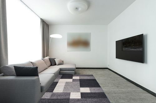 Grey Modern Non Slip Kitchen, Bedroom, Living Room Rug in Modern Living Room with Grey Couch