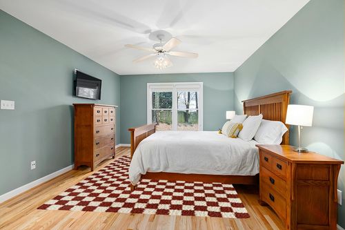 Balta Rugs Oslo Checkered Shag Rug, Red, 8' x 10' in Teal and Orange Wood Bedroom