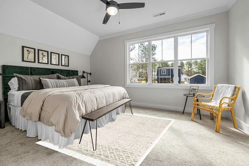Mark&Day Area Rugs, 6x9 Anzio Bohemian/Global Charcoal Area Rug, White/Beige/Black Carpet for Living Room, Bedroom or Kitchen (6' x 9') in Grey Traditional Bedroom with King Bed