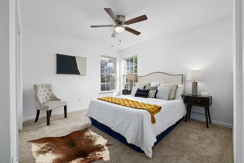 Loloi II Grand Canyon Area Rug, 3'-10" x 5', Coffee/Ivory in White and Yellow Modern Bedroom