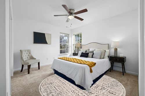 Hauteloom Greig Farmhouse Moroccan Geometric Area Rug - Boho Aztec Tribal Carpet for Living Room, Bedroom, Dining Room - Bordered - Off White, Black, Grey - 7'10" Round Rug in White and Yellow Modern Bedroom
