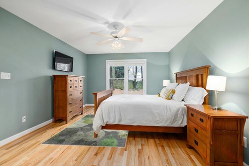 Addison Rugs Chantille ACN556 Green 5' x 7'6 Indoor Outdoor Area Rug, Stain Resistant, Machine Washable, Non Shedding, Bedroom, Living Room, Dining Room, Kitchen Rug in Teal and Orange Wood Bedroom