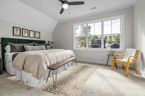 Dalyn Rugs Akina Antelope Animal Print AK3 Faux Fur Stone 8' x 10' in Grey Traditional Bedroom with King Bed
