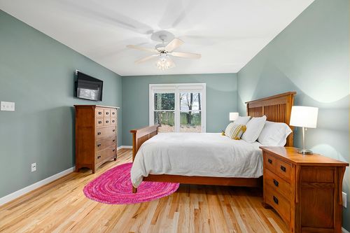 Safavieh Braided Collection Area Rug - 5' x 8' Oval, Pink & Fuchsia, Handmade Country Farmhouse Reversible Cotton, Ideal for High Traffic Areas in Living Room, Bedroom (BRD452U) in Teal and Orange Wood Bedroom