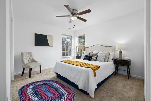 Super Area Rugs Oval 4' X 6' Blue Oval Braided Rug - Use as Living Room Rugs, Bedroom Rugs, Dining Room Rugs - Reversible - Rustic - Country - Primitive - Farmhouse Decor Rug in White and Yellow Modern Bedroom