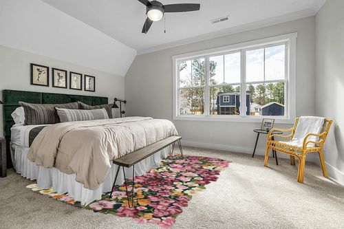 Restoration and Renovation Handmade Colorful Flower Silk & Wool Area Rug | Spring Garden Overflows The Frame | Unique Irregular Shape Hand-Tufted Floral Rug Perfect for Home Decor (8x10 Feet) in Grey Traditional Bedroom with King Bed