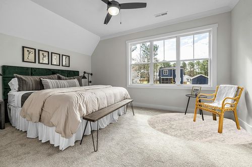 Artistic Weavers Janine Vintage Medallion Area Rug,7'10" Round,Grey in Grey Traditional Bedroom with King Bed