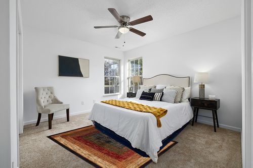 Home Dynamix Royalty Vega Contemporary Geometric Area Rug, Blue/Ivory, 5'2"x7'2" in White and Yellow Modern Bedroom