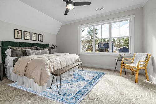 VIPBED Large Area Rug,8X10 Washable Rug for Living Room,Ultra-Thin Low Pile Vintage Medallion Area Rugs with Anti-Slip Backing, Boho Farmhouse Rug for Home Decor(Multi-Blue,8'x10') in Grey Traditional Bedroom with King Bed