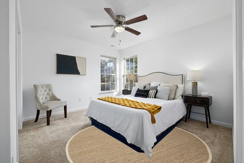 Deschamps Natural/Ivory Area Rug Union Rustic Rug Size: Round 8' in White and Yellow Modern Bedroom