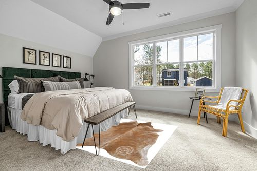 Genuine Palomino Beige Cowhide Rug 6 x 7-8 ft. 180 x 240 cm in Grey Traditional Bedroom with King Bed