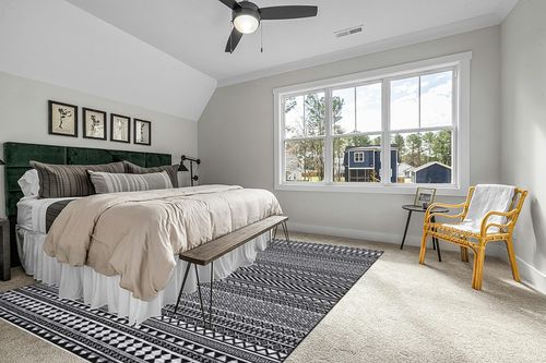 RUGSREAL Large 9 x 12 Area Rug for Living Room Boho Area Rug Non Slip Low Pile Area Rug Machine Washable Area Rug Farmhouse Carpet for Bedroom Home Office, 9' x 12' in Grey Traditional Bedroom with King Bed