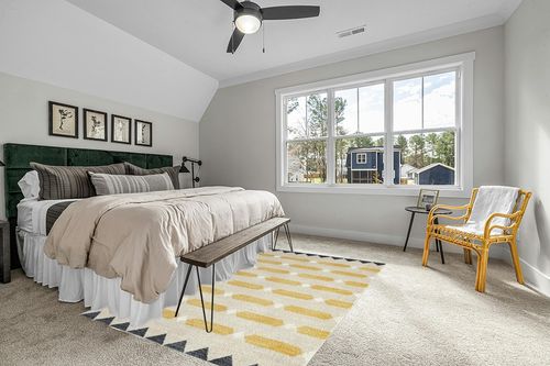Abani Contemporary Transitional Area Rug - Non-Shed Yellow & Cream 6' x 9' Living Room Rug Rugs in Grey Traditional Bedroom with King Bed