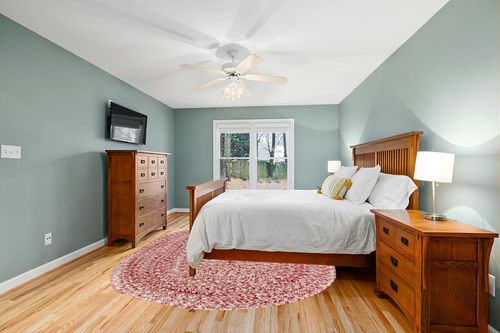 Super Area Rugs Farmhouse Braided Rug Cotton Kitchen Reversible Carpet, Red & White, 8' x 10' Oval in Teal and Orange Wood Bedroom