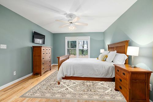 nuLOOM Becca Traditional Tiled Area Rug, 9x12, Grey in Teal and Orange Wood Bedroom