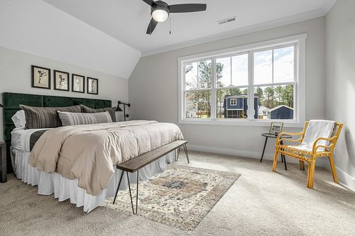 befbee 5x7 Area Rugs for Living Room, Stain Resistant Neutral Washable Rugs for Dining Room, Floral Vintage Non-Slip Thin Large Size Area Rug (Brown/Grey) in Grey Traditional Bedroom with King Bed