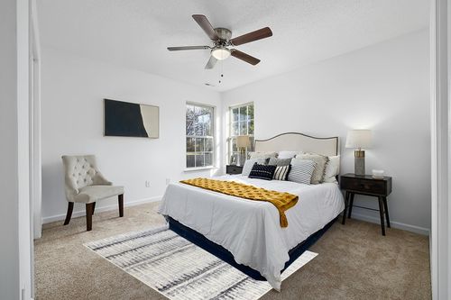 Rugshop Contemporary Bohemian Soft Area Rug 5' x 7' Gray in White and Yellow Modern Bedroom