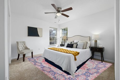 Large Washable Rug Indoor, in White and Yellow Modern Bedroom