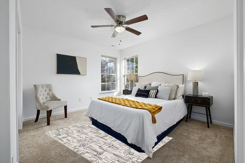 5'x7' | Washable Star Wars Area Rug | Living Room & Bedroom Rugs | Stain ... in White and Yellow Modern Bedroom