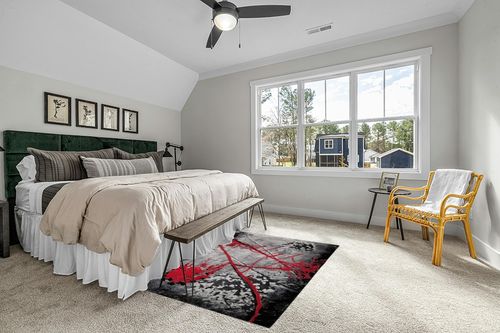 HT Design Rectangular Area Rug for Living Room, Abstract Black/Red 5x7 Modern Rugs, Easy to Clean, Pet Friendly Indoor Carpet for Living Room in Grey Traditional Bedroom with King Bed