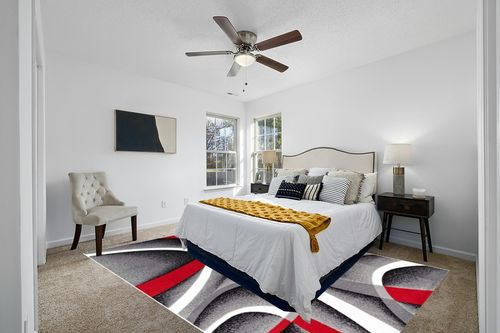 Persian Area Rugs 2305 Gray 8x11 Abstract Area Rug, 8 x 11 ft in White and Yellow Modern Bedroom