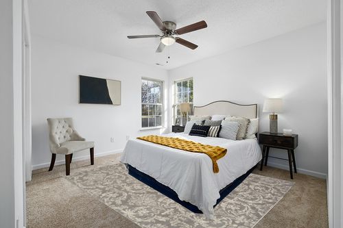 Nourison Jubilant Damask Grey 7'10" x 9'10" Area -Rug, Easy -Cleaning, Non Shedding, Bed Room, Living Room, Dining Room, Kitchen (8x10) in White and Yellow Modern Bedroom
