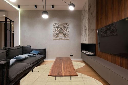 JONATHAN Y GST104A-8 Bean Modern Plaid Grid Handwoven Wool Area Rug, Casual, Geometric, Minimalist for Bedroom, Kitchen, Living Room, Easy-Cleaning, Beige/Light Brown, 8 ft. x 10 ft. in Dark Wood Living Room with Black Couch