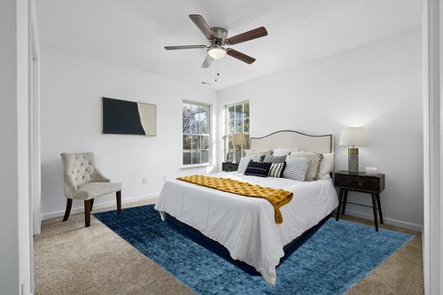 SAFAVIEH Retro Collection Area Rug - 9' x 12', Light Blue & Blue, Modern Abstract Design, Non-Shedding & Easy Care, Ideal for High Traffic Areas in Living Room, Bedroom (RET2770-6065) in White and Yellow Modern Bedroom