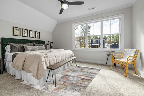 vivorug Washable Rug, Ultra Soft Area Rug 6x9, Non Slip Abstract Rug Foldable, Stain Resistant Rugs for Living Room Bedroom, Modern Fuzzy Rug (Gray/Rust, 6'x9') in Grey Traditional Bedroom with King Bed