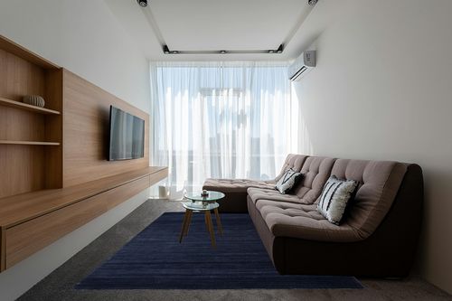 SAFAVIEH Vision Collection Area Rug - 8' x 10', Navy, Modern Ombre Tonal Chic Design, Non-Shedding & Easy Care, Ideal for High Traffic Areas in Living Room, Bedroom (VSN606N) in Grey Living Room with Brown Couch
