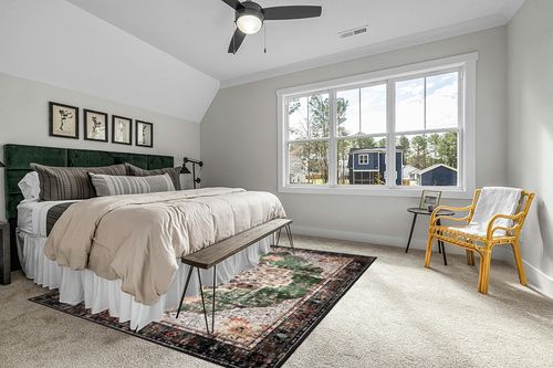 YesRug 8x10 Area Rugs for Living Room Green Boho Rug Washable Rug Vintage Rug Low Pile Non-Slip Large Rug for Bedroom Dining Room in Grey Traditional Bedroom with King Bed