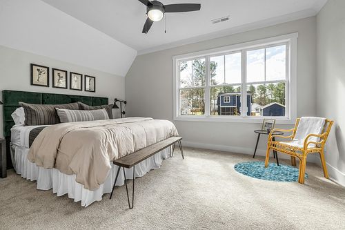 Wonnitar Moroccan Washable Round Area Rug - Teal 4 ft Round Rug Non-Slip Nursery Throw Rug Distressed Kids Bedroom Circle Accent Mat Modern Geometric Trellis Carpet for Living Room Bathroom in Grey Traditional Bedroom with King Bed