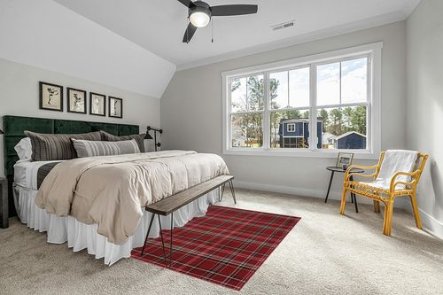 Nourison Grafix Red 5'3" x 7'3" Area -Rug, Modern, Plaid, Bed Room, Living Room, Dining Room, Kitchen, Easy -Cleaning, Non Shedding, (5' x 7') in Grey Traditional Bedroom with King Bed