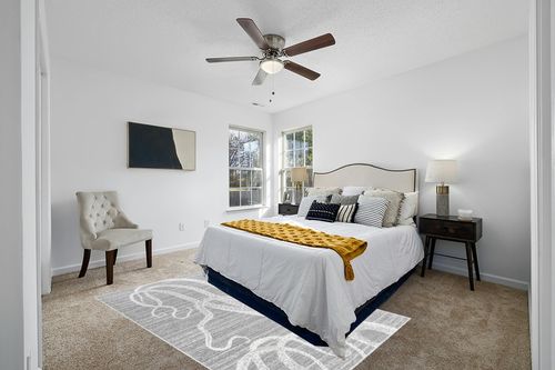 nuLOOM Thomas Paul Power loomed Octopus Area Rug, 5' x 8', Grey in White and Yellow Modern Bedroom