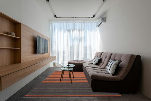 SAFAVIEH Kilim Collection Area Rug - 8' x 10', Dark Grey & Orange, Handmade Flat Weave Wool, Ideal for High Traffic Areas in Living Room, Bedroom (KLM952C) in Grey Living Room with Brown Couch