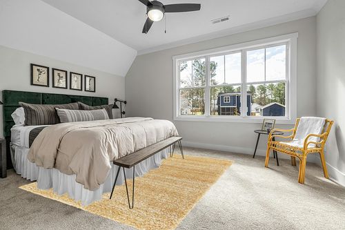 Safavieh Hudson Shag Collection Area Rug - 8' x 10', Gold & Ivory, Modern Abstract Design, Non-Shedding & Easy Care, 2-inch Thick Ideal for High Traffic Areas in Living Room, Bedroom (SGH295D) in Grey Traditional Bedroom with King Bed
