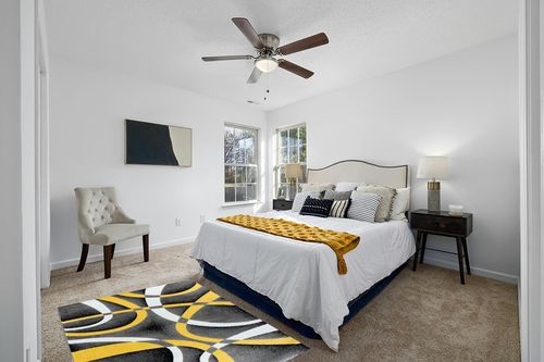 GLORY RUGS Area Rug 4x6 Yellow Door Mat Modern Swirls Carpet Bedroom Living Room Contemporary Dining Accent Sevilla Collection 4816 in White and Yellow Modern Bedroom